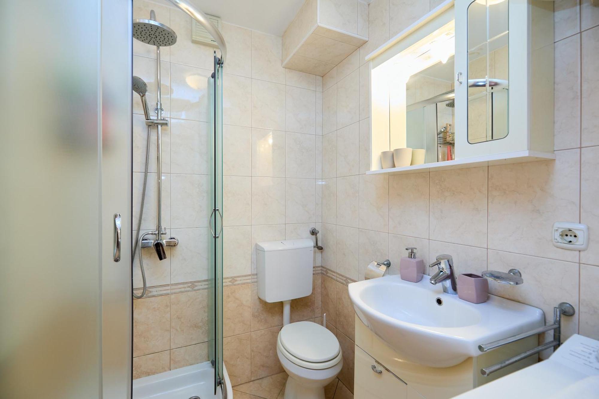 Apartment Promenada- 4Pax With Parking Dubrovnik Exterior photo