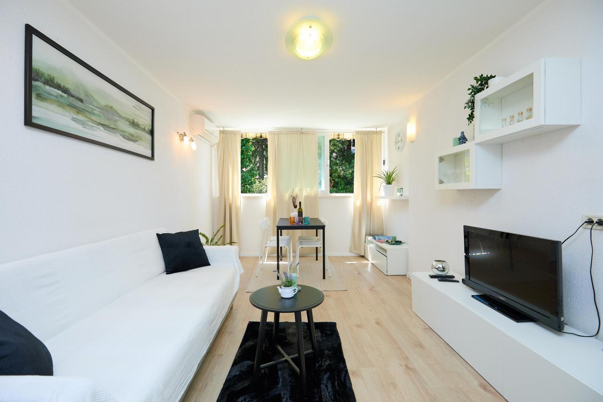 Apartment Promenada- 4Pax With Parking Dubrovnik Exterior photo
